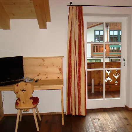 Hotel Zur Post 3*